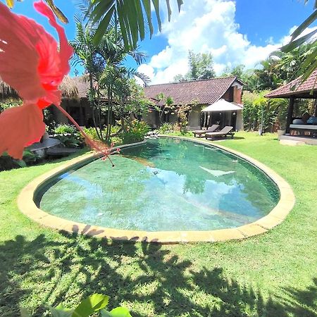 Villa Plawa Asri Seminyak  Exterior photo
