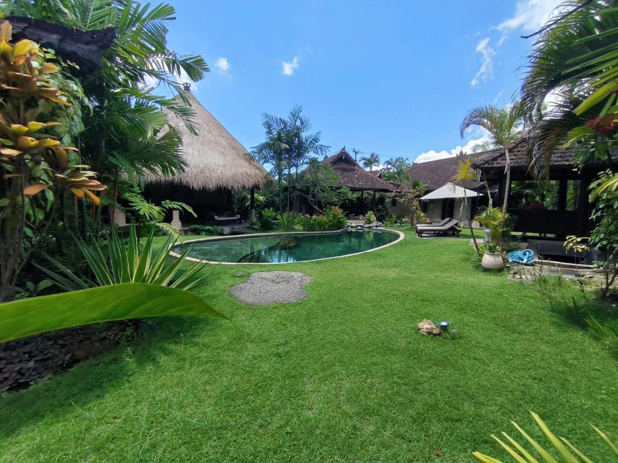 Villa Plawa Asri Seminyak  Exterior photo